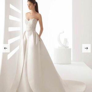 Rosa Clara Elegant White Wedding Dress